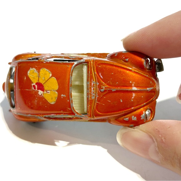 Vintage Zylmex Volkswagen Beetle Bug Die Cast Model Toy Car Orange Flower 1960s - Picture 9 of 10